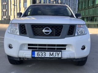 Nissan Navara N1 NP300 2.5 106kW