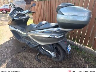 Piaggio X 10 350CC Upgrade 350 CC 33kW