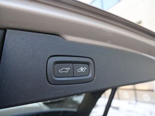 Volvo V60 T6 LONG RANGE Core Plus Recharge Plug-In-Hybri 2.0 293kW