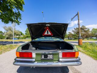 Mercedes-Benz 450 4.5 V8 185кВ