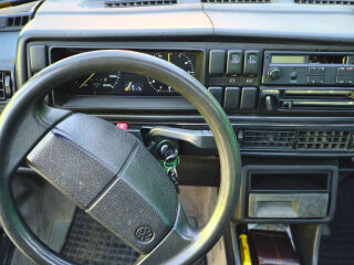 Volkswagen Golf 1.6 51кВ