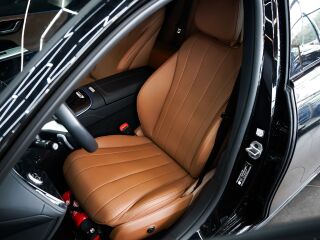 Mercedes-Benz E 300 de 4Matic AMG Line Night Package 2.0 145кВ