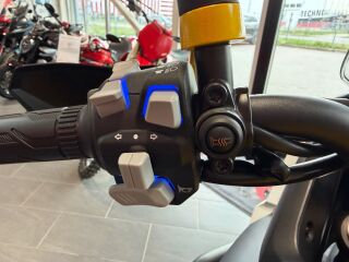 image_1779108647