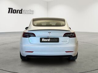 Tesla Model 3 Perfomance AWD Dual Motor 155kW
