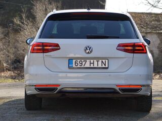 Volkswagen Passat R-line 4 MOTION 2.0 140kW