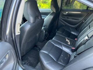 Volvo S60 Momentum D5 2.4 120kW