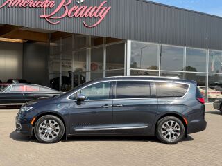 Chrysler Pacifica Pinnacle 3.6 V6 Pentastar 162kW