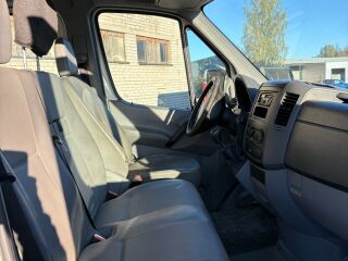 Volkswagen Crafter 2.5 100kW