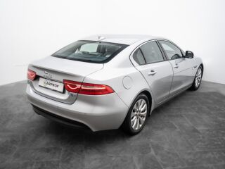 Jaguar XE 20d Pure 2.0 120kW