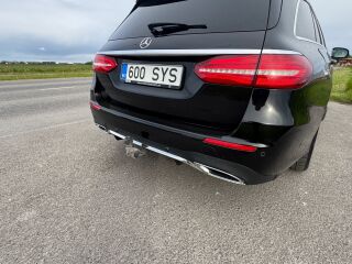 Mercedes-Benz E 220 AMG-Line Burmester Widescreen 2.0 143kW