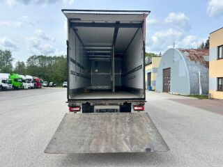 Volvo FM 330 4X2 EURO6 + CARRIER + DOUBLE STOCK EURO 6 250kW