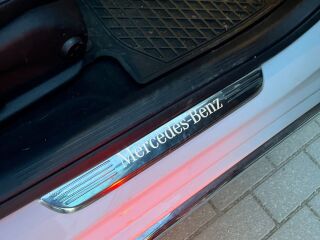 Mercedes-Benz E 200 2.0 110kW