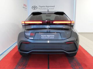 Toyota C-HR Style + Multimedia pakett 1.8 72kW