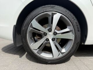 Peugeot 308 Allure+ FL 1.6 88kW