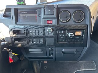 Renault T 380 4x2 EURO6 + CARRIER SUPRA 1150 U EURO 6 388kW