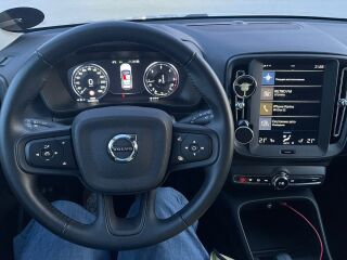 Volvo XC40 2.0 110кВ