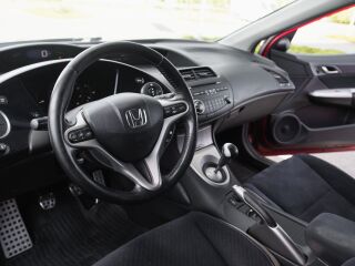 Honda Civic 1.8 103kW