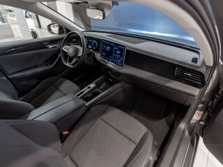 Volkswagen Passat City 1.5 110kW
