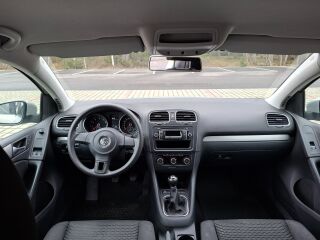Volkswagen Golf 1.2 77kW