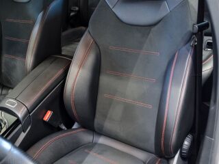 Mercedes-Benz A 200 AMG-Line 1.3 120kW