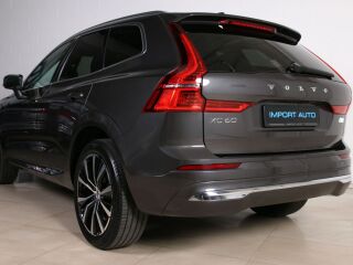 Volvo XC60 AWD BRIGHT RECHARGE INTELLI SAFE PRO MY23 2.0 T6 Recharge Long Range Plug-In-Hybrid 293kW