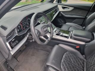 Audi Q7 55 TFSI e 3.0 250кВ