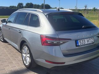 Skoda Superb Combi Elegance FL 2,0 TSI 2.0 140кВ