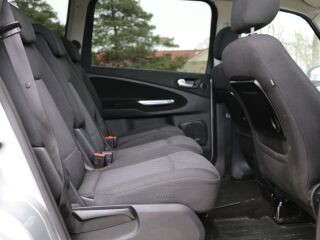 Ford Galaxy Ghia 2.0 R4 TDI 96kW