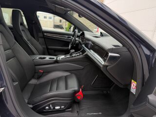 Porsche Panamera 4 E-Hybrid Sports Chrono 2.9 V6 340кВ