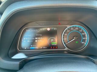 Nissan LEAF 90кВ