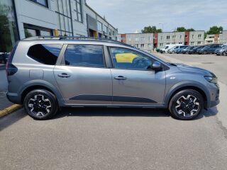 Dacia Jogger Journey Hybrid 155 1.8 115kW