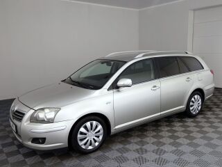 Toyota Avensis Linea Sol Facelift 2.2 D-CAT 130kW