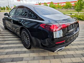 Mercedes-Benz E 200 AMG Night package 2.0 150kW