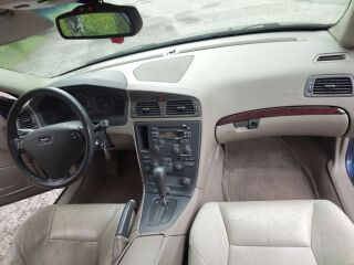 Volvo S60 2.4 120kW