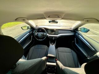 Skoda Octavia HB Elegance 2.0 TDI 110кВ