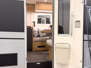 Adria MATRIX 650 DC 60Y edition LUXE ALL IN LiFePo4 2.2 FIAT MultiJet3 2,2 HD 103kW