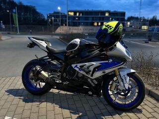 BMW S 1000 RR HP4 R4 142kW