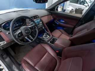 Jaguar E-Pace P250 R-Dynamic SE 2.0 183kW