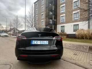 Tesla Model Y Long Range AWD 258kW