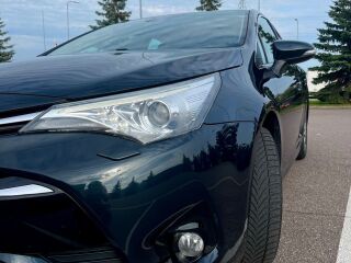 Toyota Avensis 1.8 108кВ