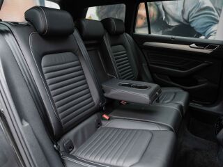 Volkswagen Passat Elegance 2.0 110kW