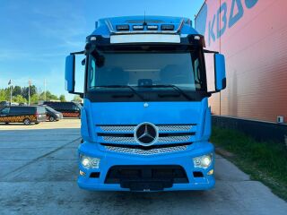 Mercedes-Benz Actros 1833 4x2 240kW