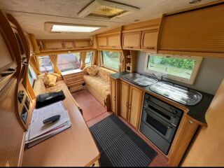 Elddis Sunseeker 482