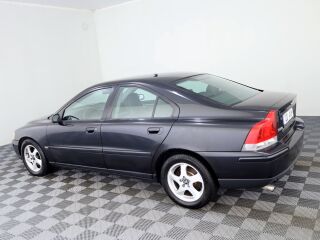 Volvo S60 Summum Facelift 2.4 103kW