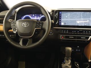 Toyota Camry Executive 137kW