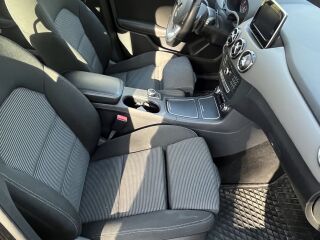 Mercedes-Benz B 180 1.5 80kW
