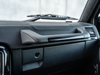 Mercedes-Benz G 63 AMG 5.5 V8 420kW