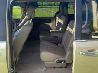 Chrysler Town & Country 3.6 211кВ
