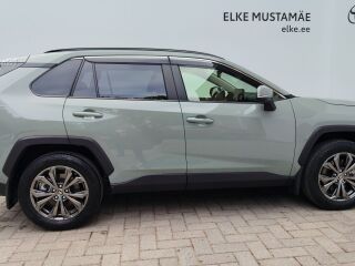 Toyota RAV4 Luxury Limited 131kW