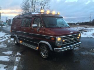 Chevrolet Chevy Van 5.7 134kW